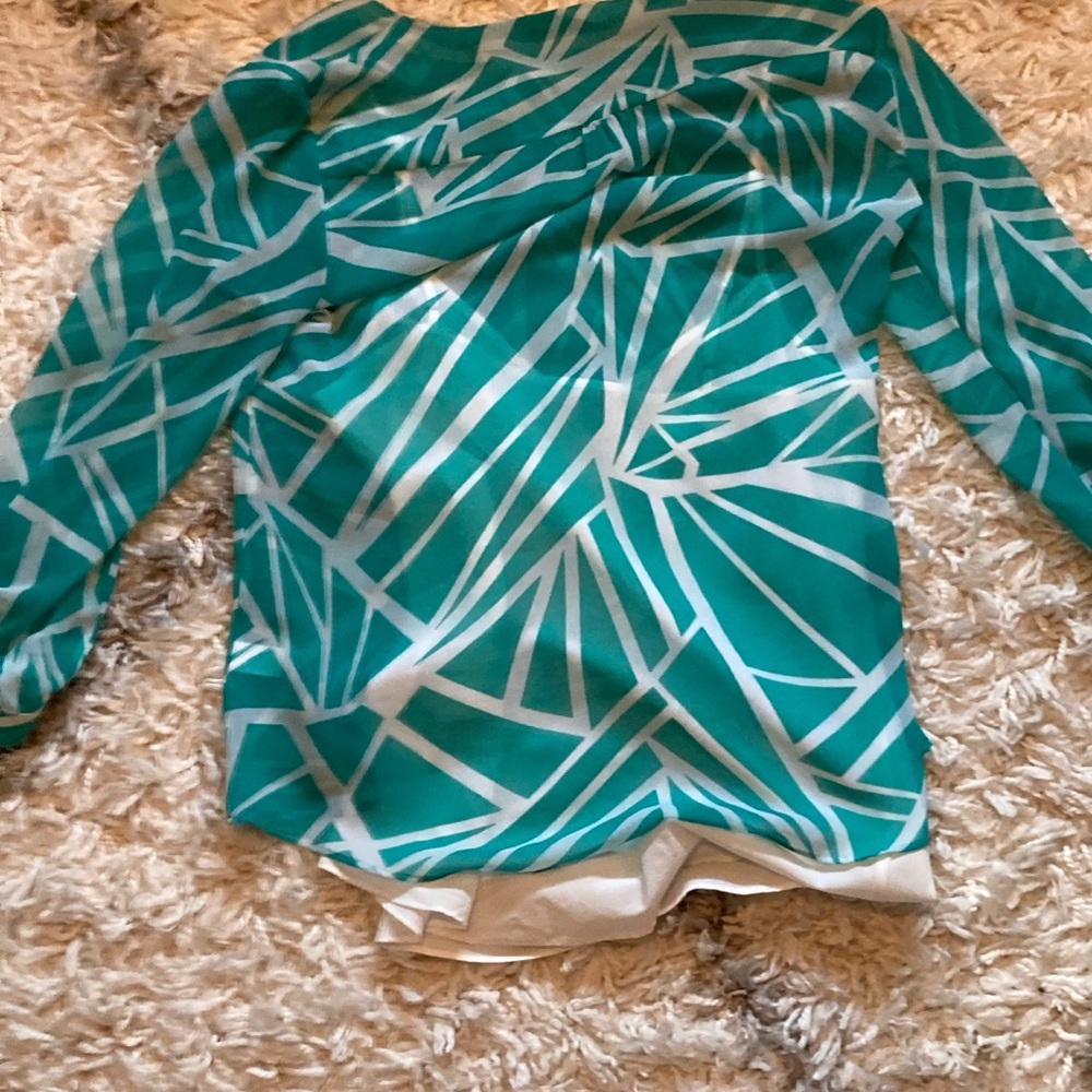 Retro Design Mesh Top - Picture 2 of 2